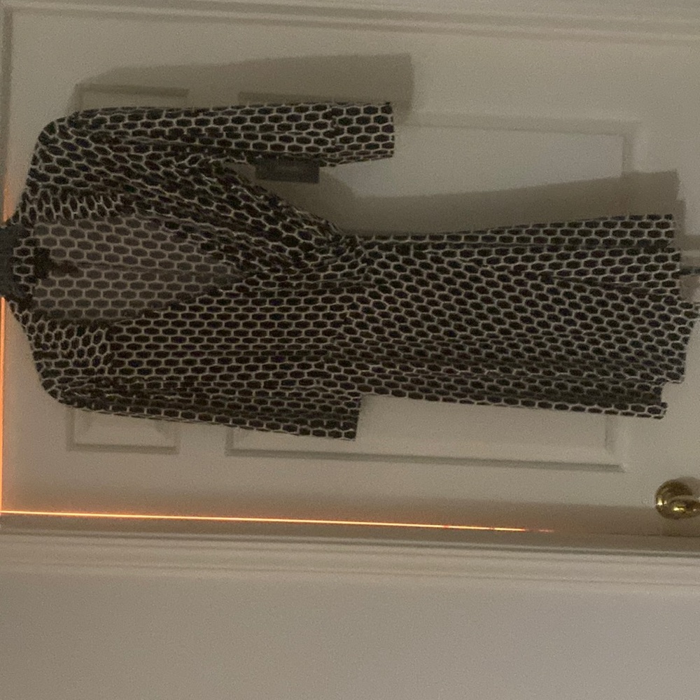 Cute wrap around dress NWT